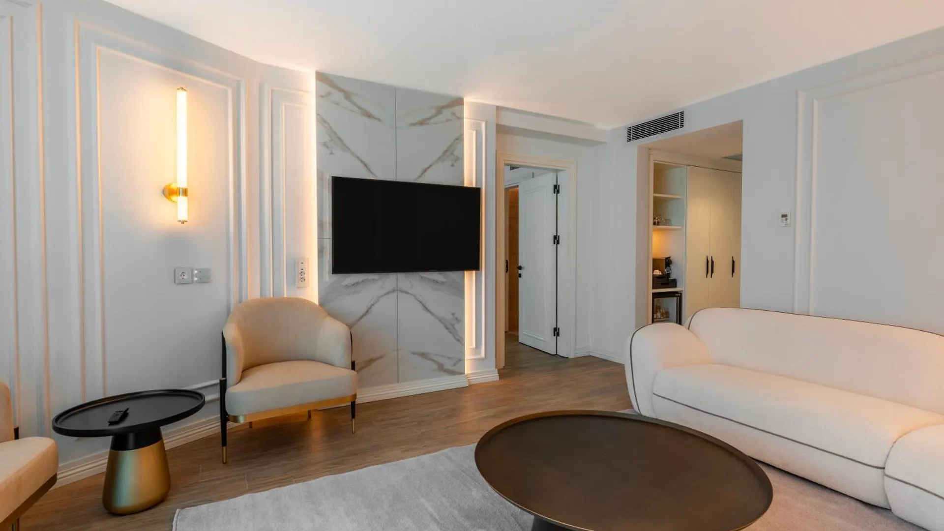 Qlusive Hotel Kusadası Turcia