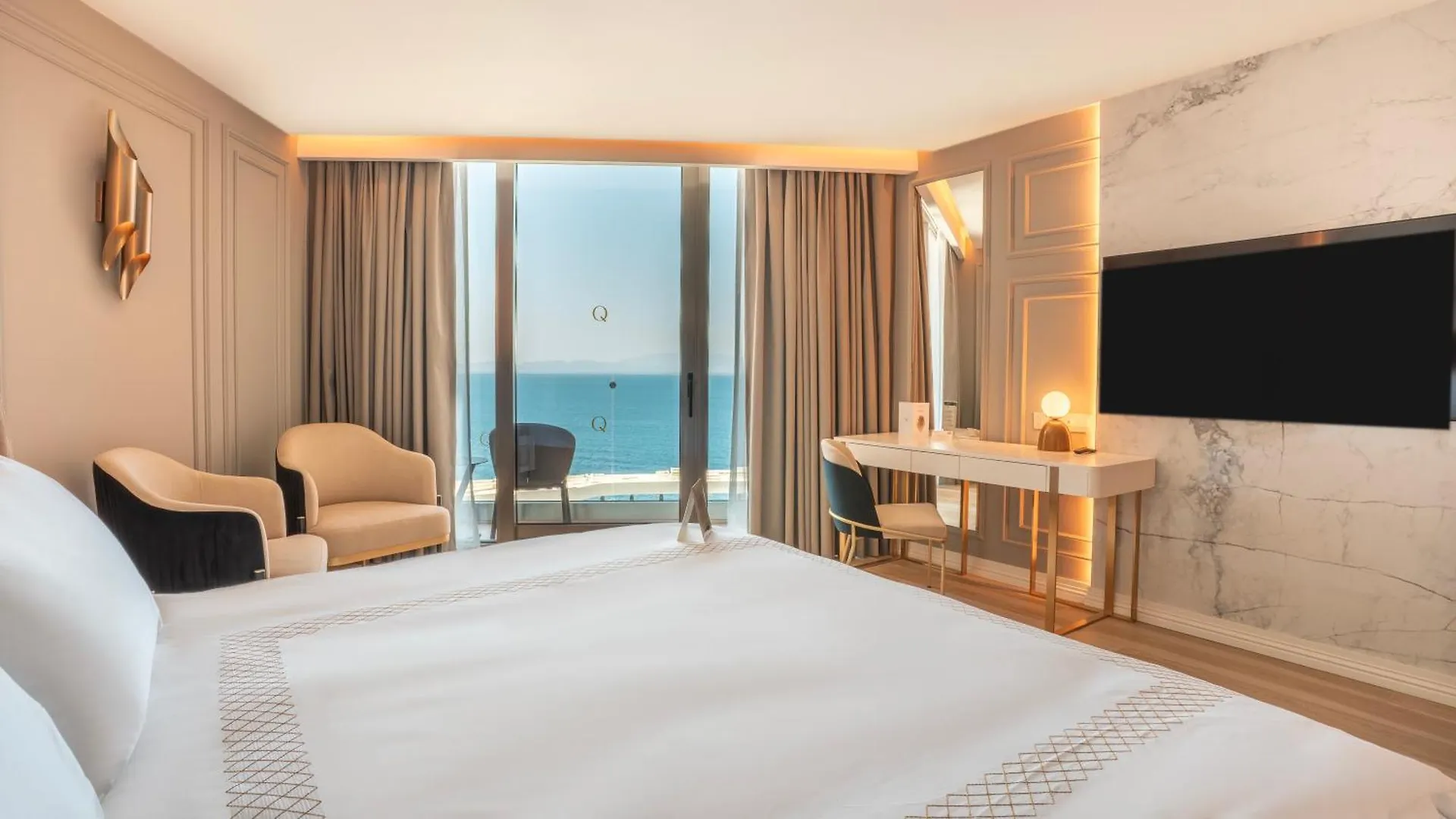 *****  Qlusive Hotel Kusadası Turcia