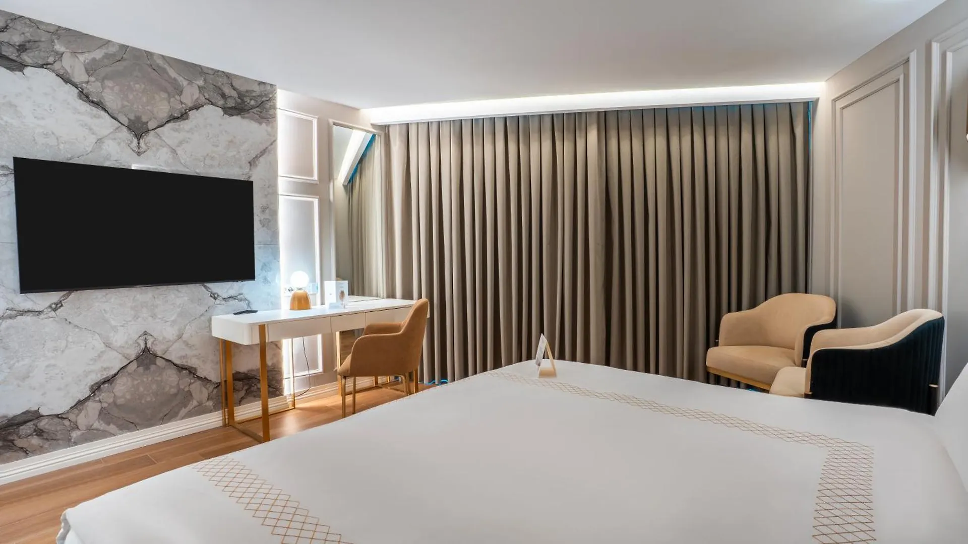 Qlusive Hotel Kusadası