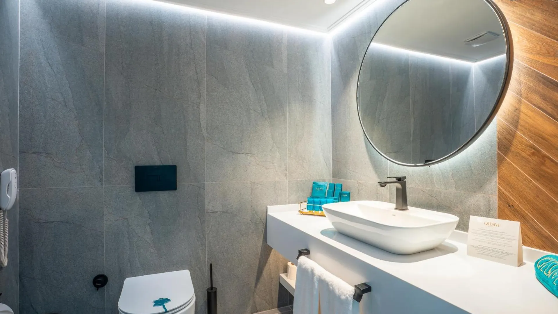 *****  Qlusive Hotel Kusadası Turcia